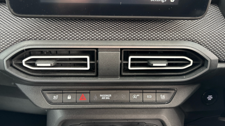 Dacia Jogger 1.0 TCe Extreme SE 5dr Petrol Estate